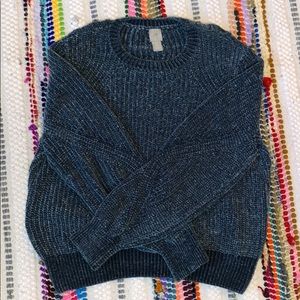 H&M soft crew neck sweater
